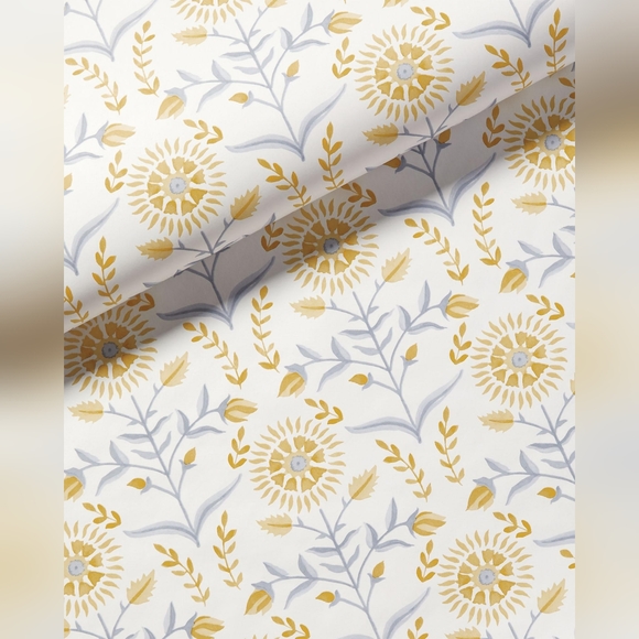 Serena & Lily Other - 1 roll Serena and Lily Sunflower Wallpaper